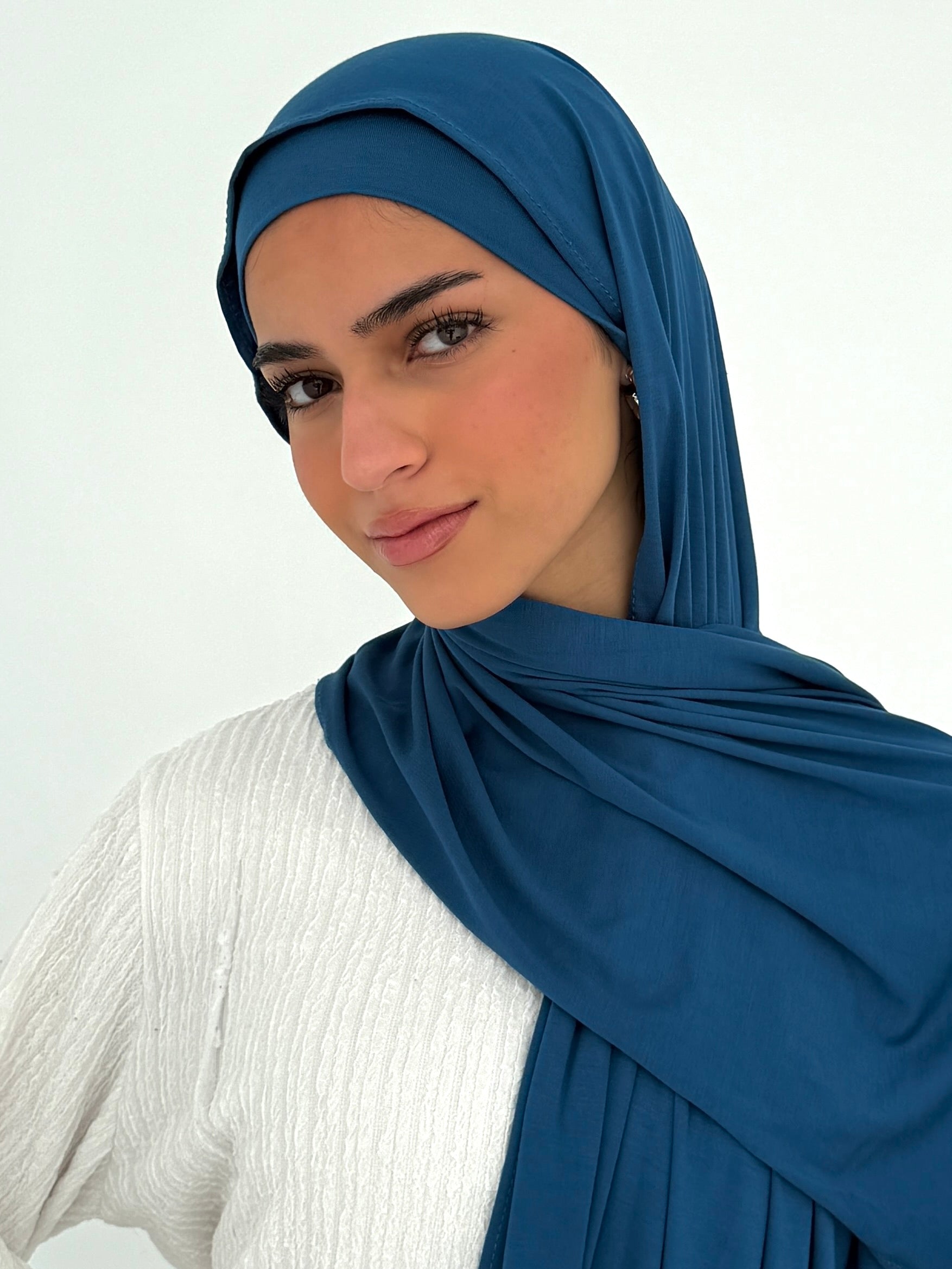 Petroleum jersey with bandana