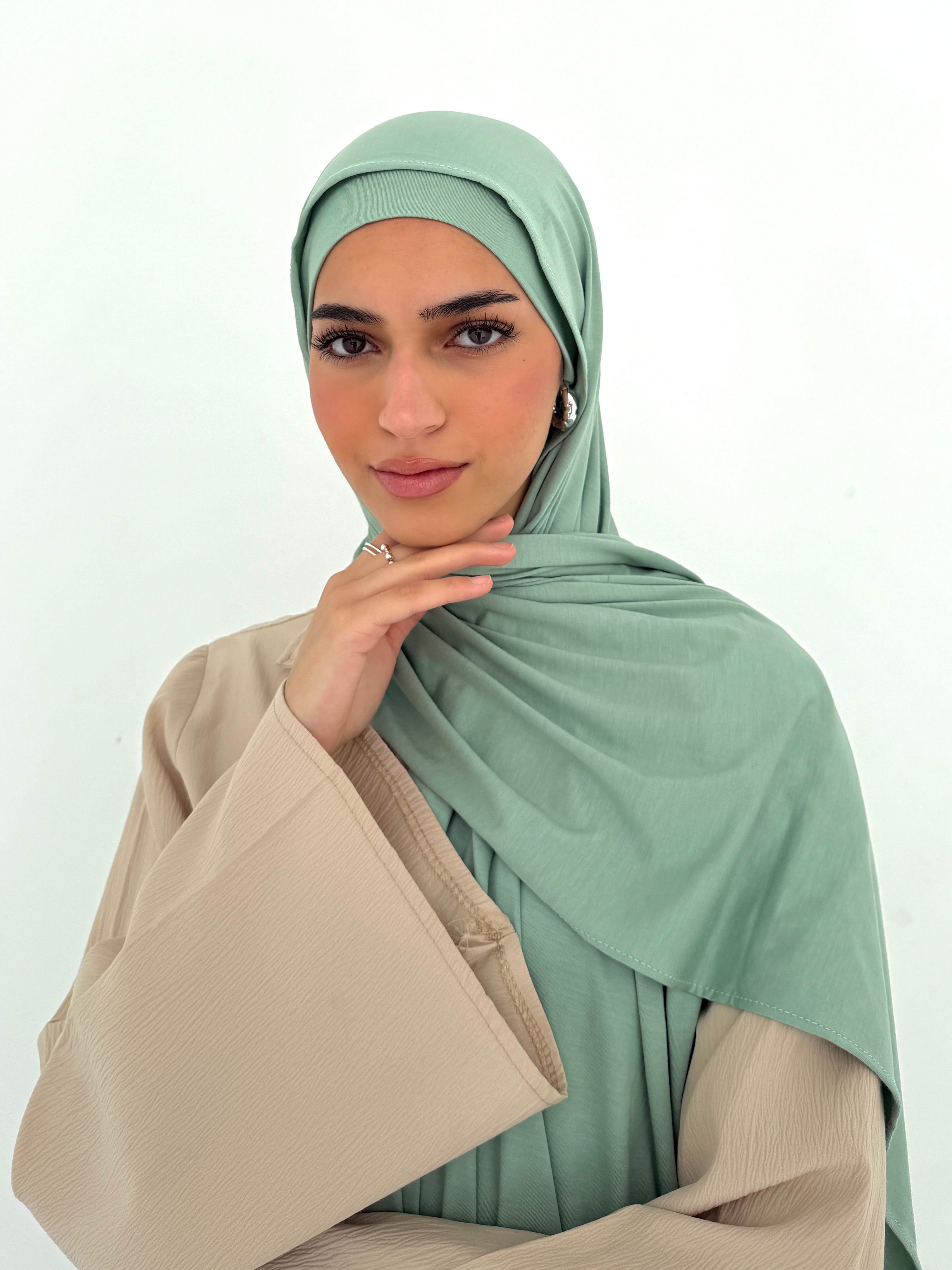 Matcha jersey with bandana
