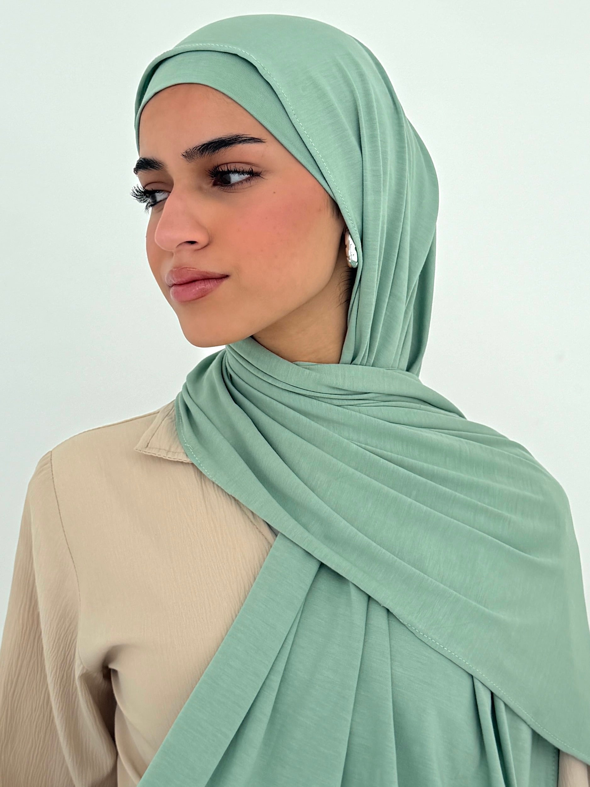 Matcha jersey with bandana