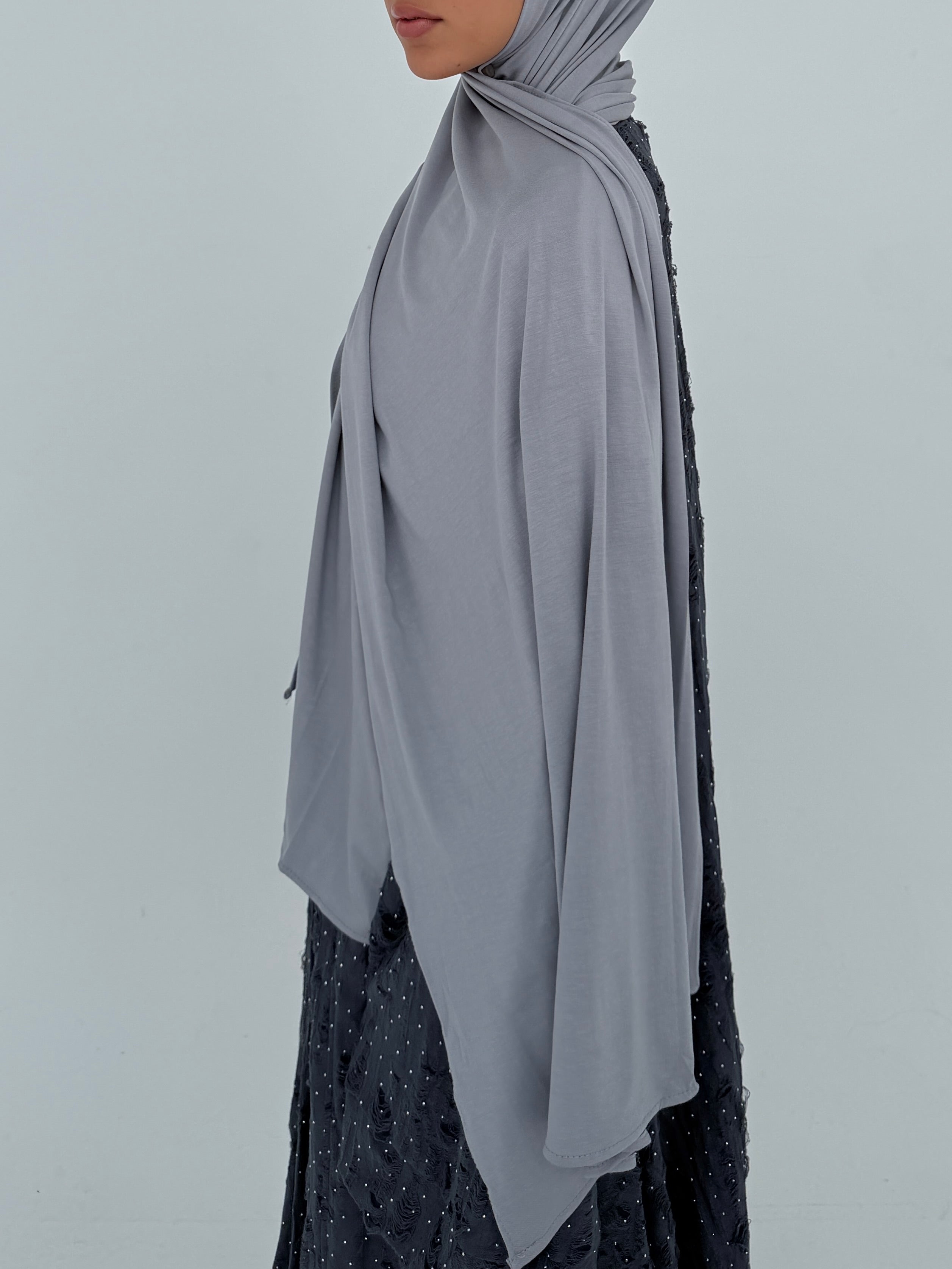 Grey jersey with bandana
