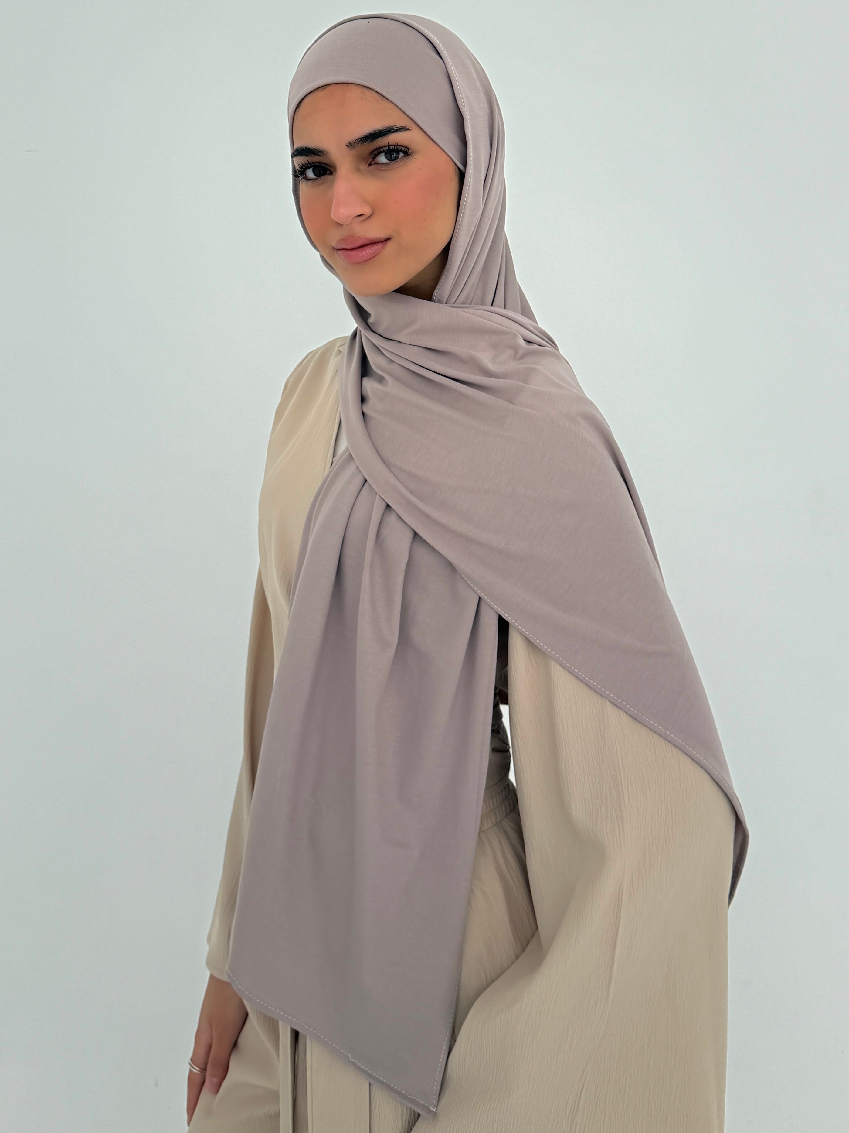 Light Cafe jersey with bandana
