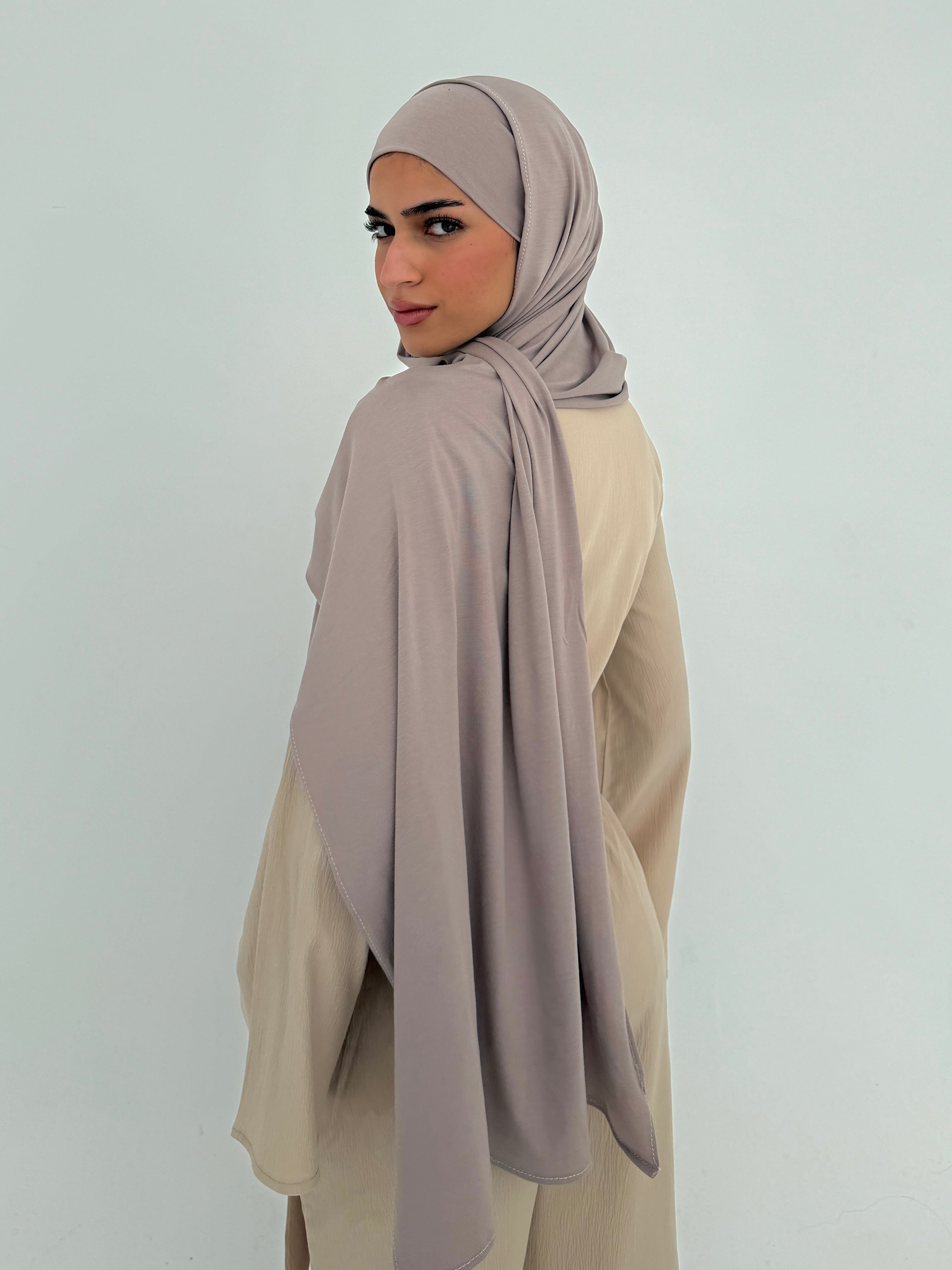 Light Cafe jersey with bandana