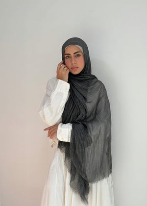 Black Ruffled Cotton - Tuline